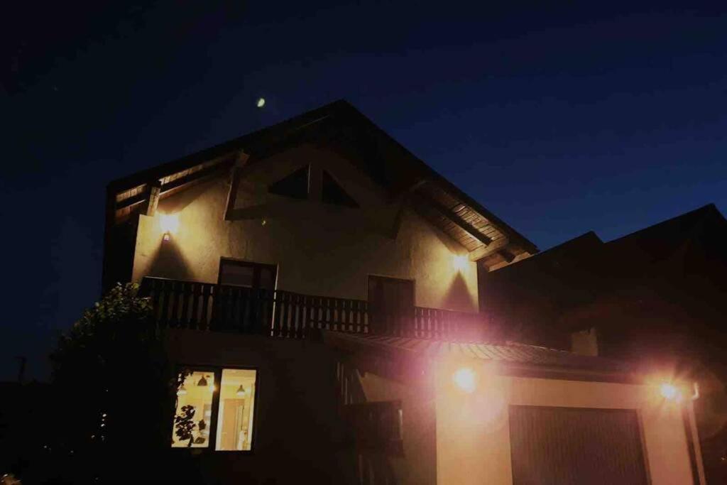 Casa Andreea. Cheerful 4-Bedroom Villa Bod Exterior foto