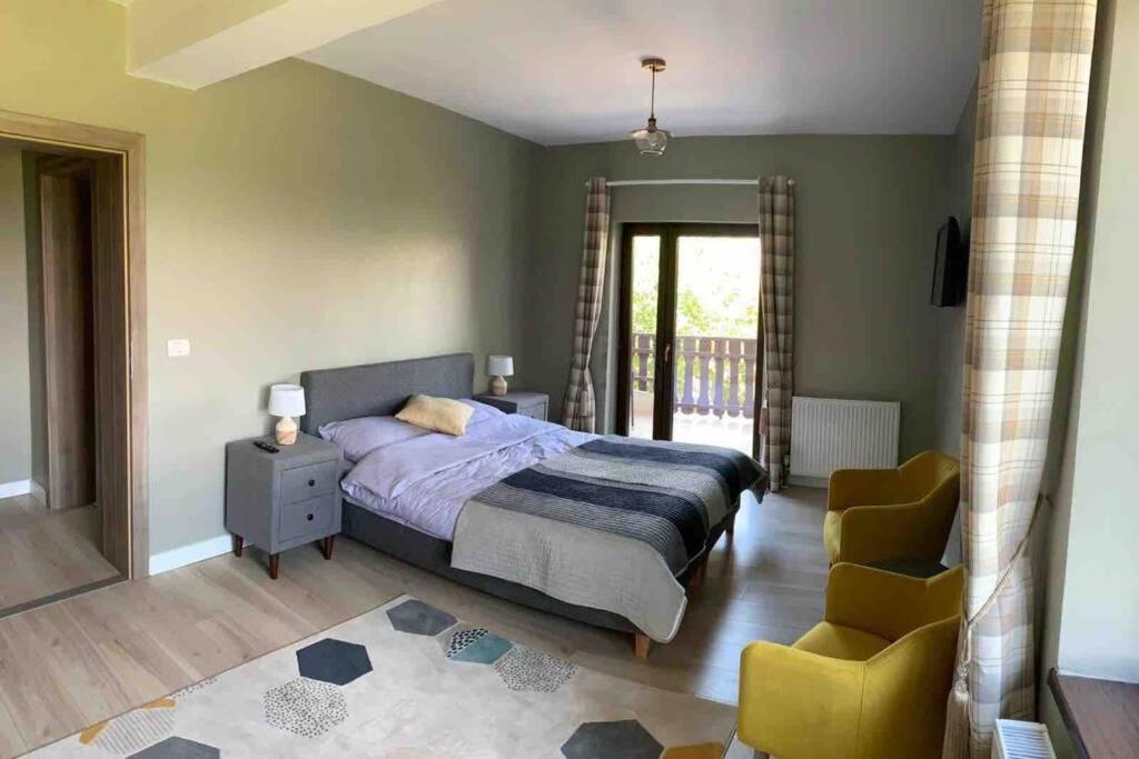 Casa Andreea. Cheerful 4-Bedroom Villa Bod Exterior foto